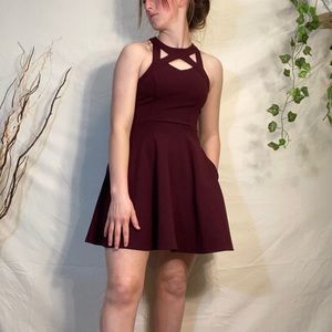 maroon homecoming dress with lace back and halter neck
